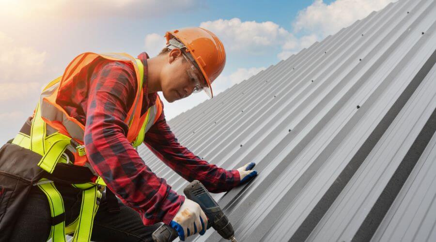 GAF certified roofer in Endeavor, WI